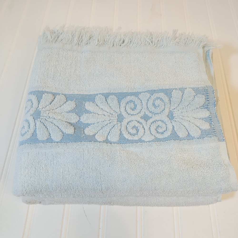 Vintage Cannon Monticello Bath Towel Blue Sculpted MCM Fringe Retro 1970s